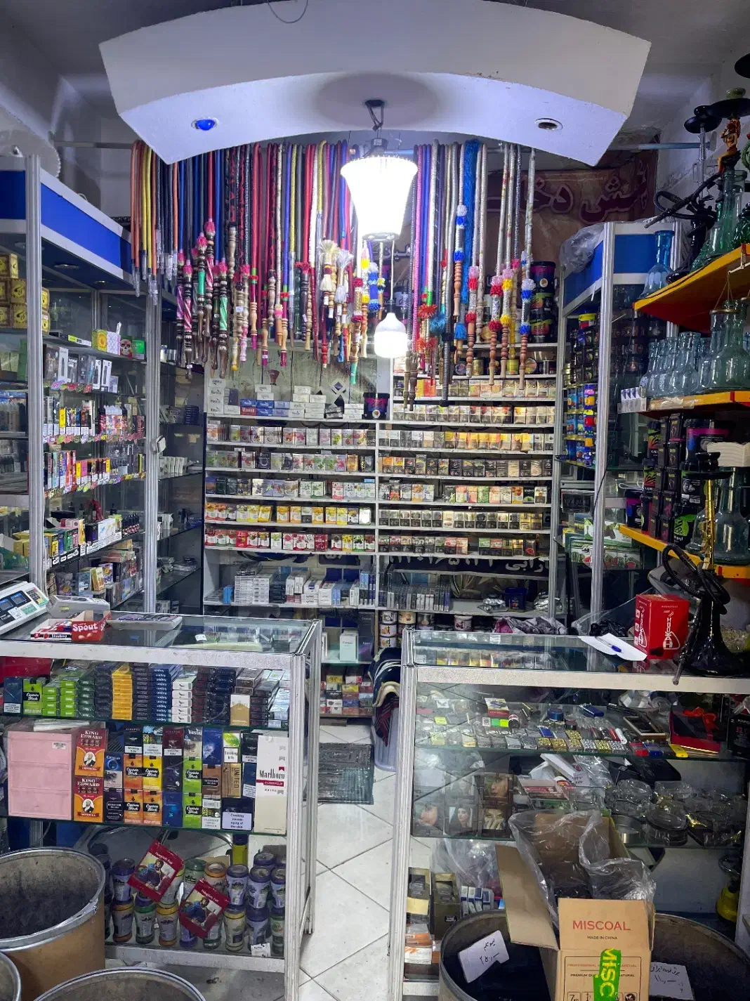 واگذاری کامل مغازه دخانیات|اجارهٔ مغازه و غرفه|پرند, فاز ۲|دیوار