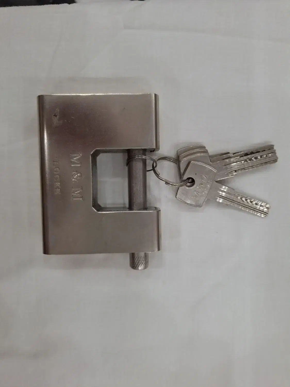 پنج عدد قفل کتابی|ابزارآلات|پرند, فاز ۶|دیوار