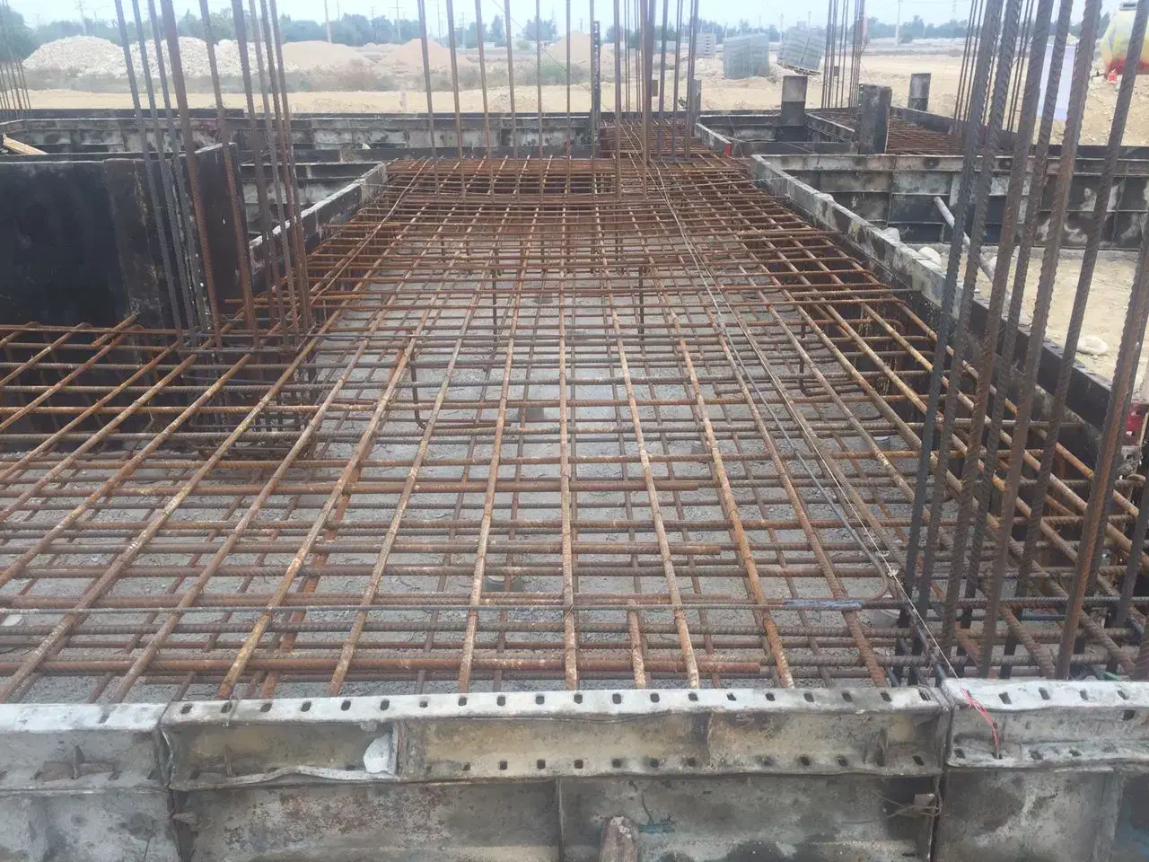 آلموتور بندی و قالب‌بندی|خدمات پیشه و مهارت|بوشهر, |دیوار