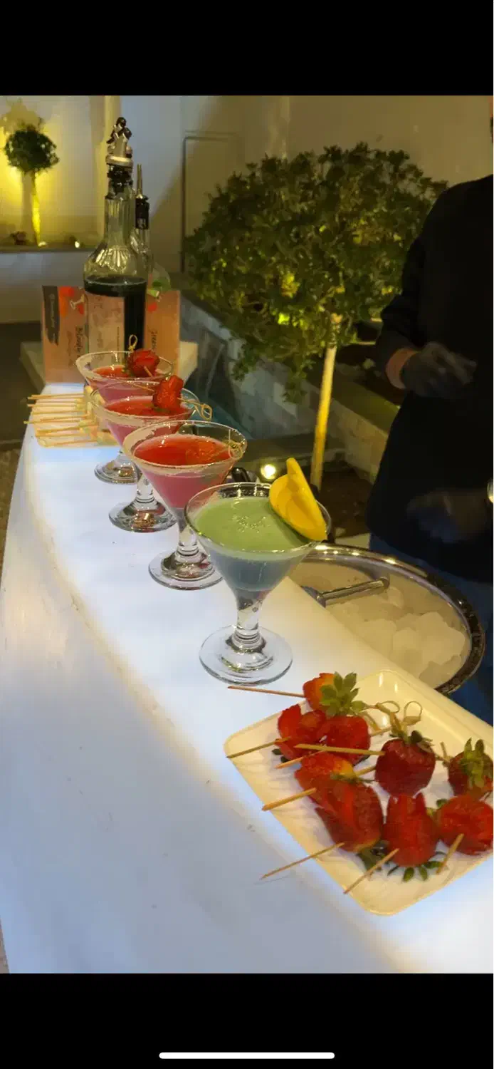 پذیرایی بار گرم و سرد با بهترین کیفیت|خدمات پذیرایی، مراسم|یزد, |دیوار