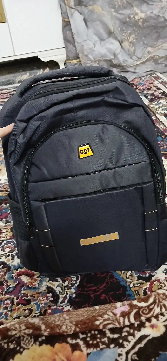 کوله پشتی|کیف، کفش، کمربند|قم, نیروگاه|دیوار