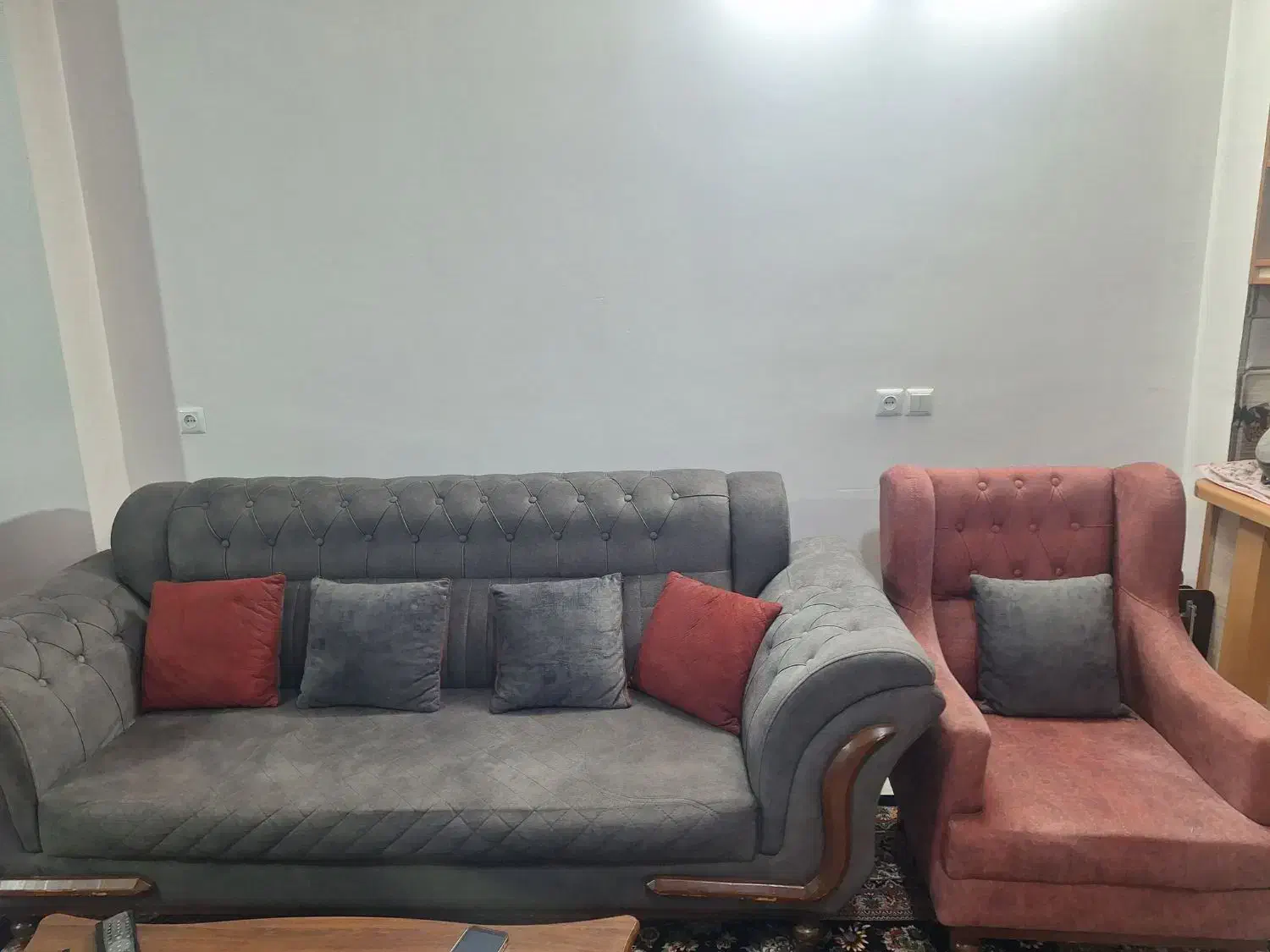 مبلمان 5 نفره|مبلمان خانگی و میز عسلی|فلاورجان, |دیوار