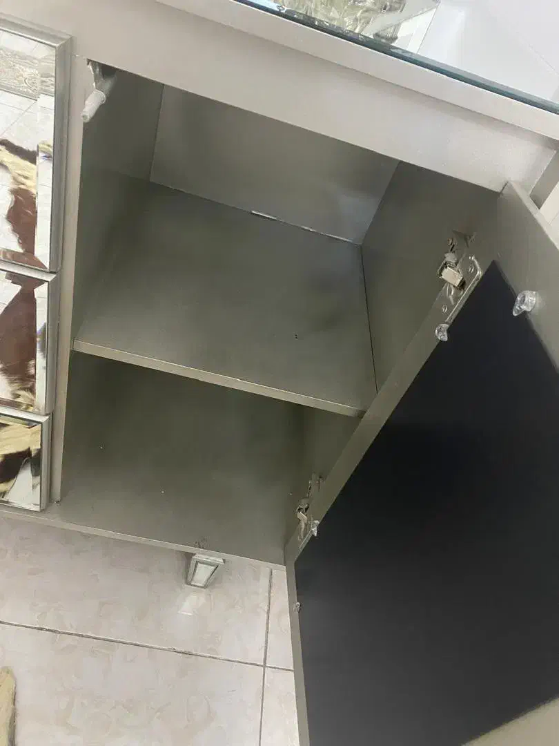 کنسول و اینه و میز تلوزیون|بوفه، ویترین، کنسول|ری, دیلمان|دیوار