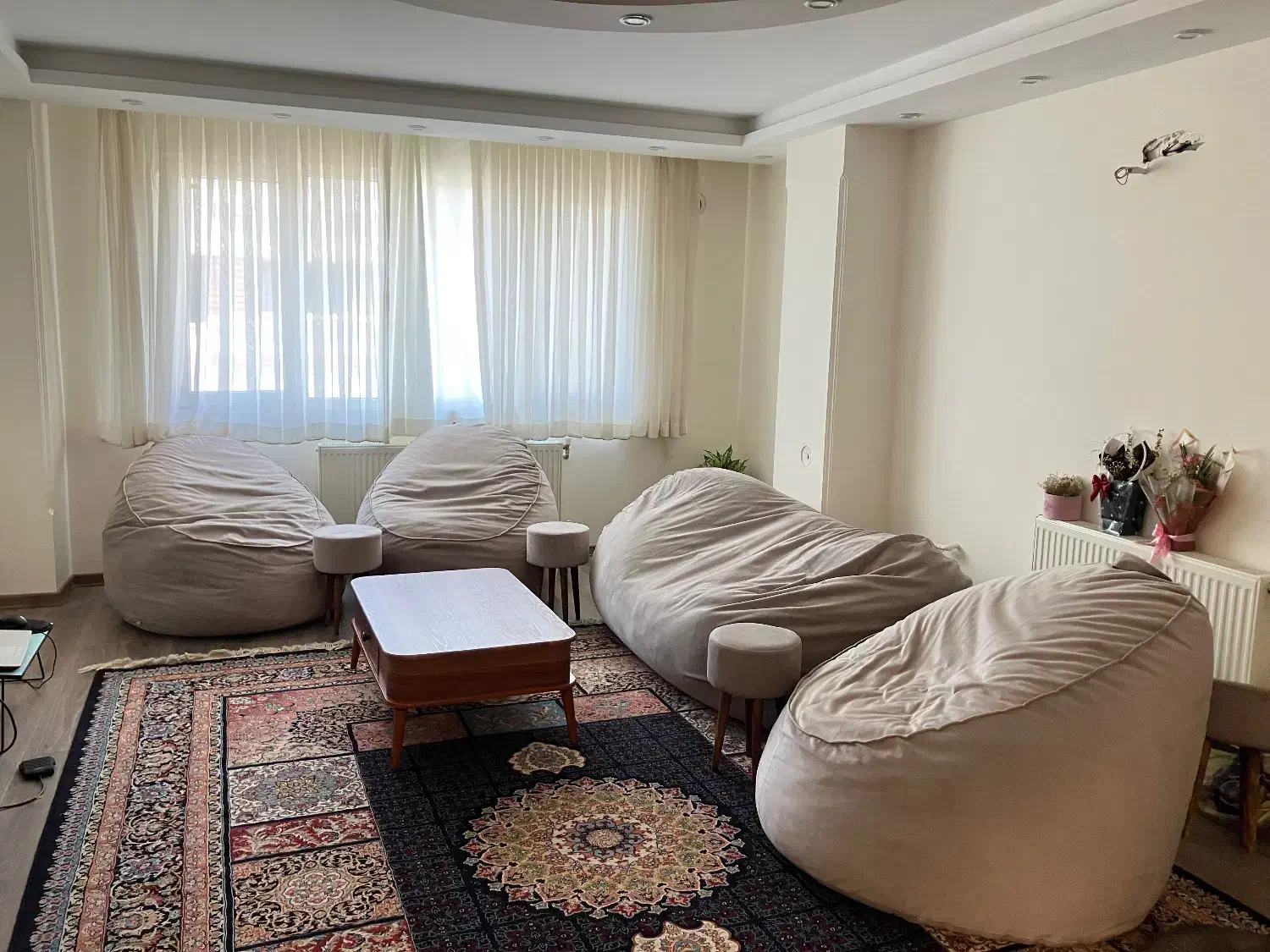مبل شِنی|مبلمان خانگی و میز عسلی|شیراز, شهرک گلدشت حافظ‎|دیوار