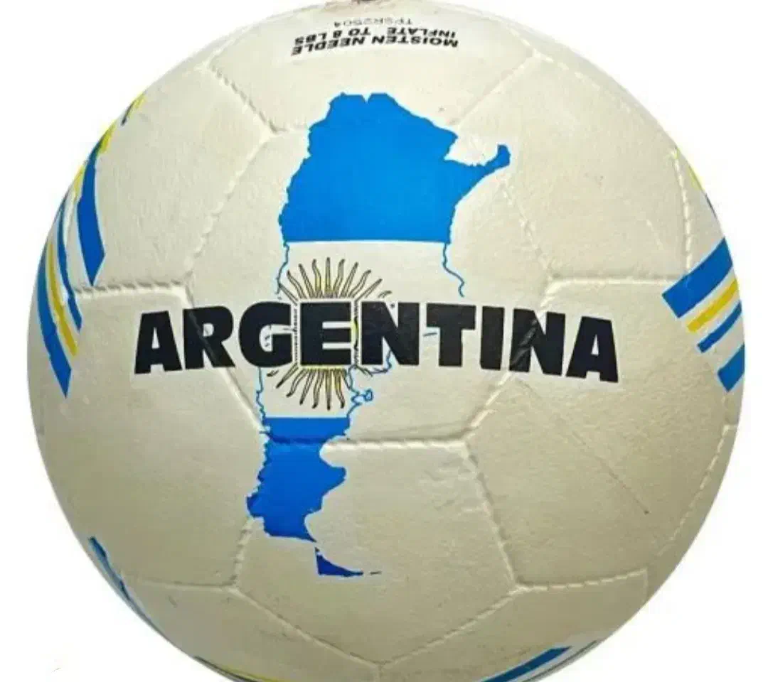 توپ فوتبال|ورزش‌های توپی|قم, انسجام|دیوار