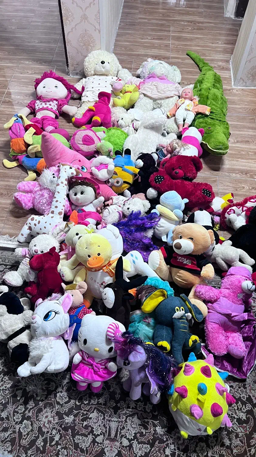 عروسکهای در حد نو|اسباب‌بازی بچه|لاهیجان, گلستان|دیوار