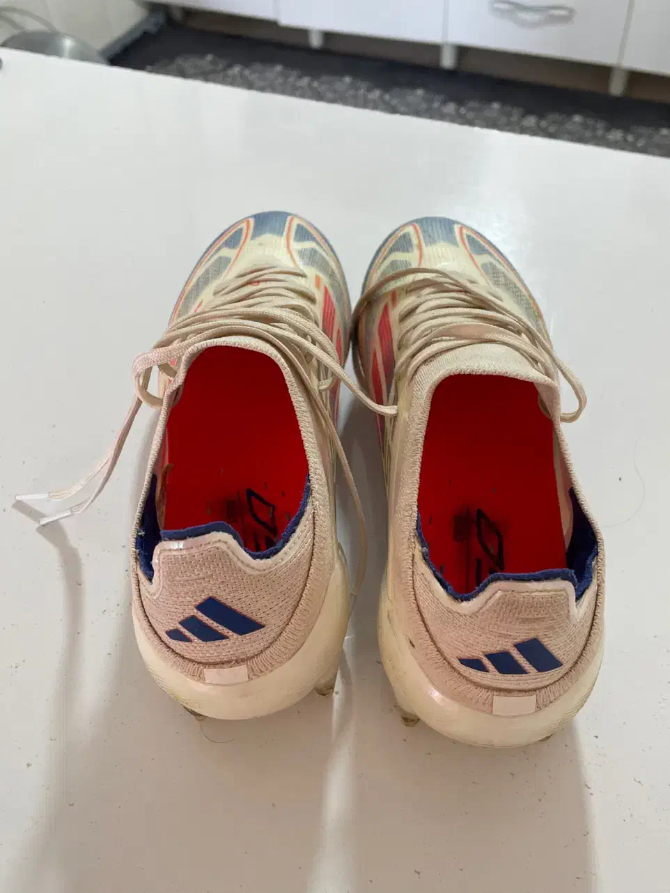 استوک f50  سایز ۳۸|تجهیزات ورزشی|تربت‌حیدریه, پائین ولایت|دیوار