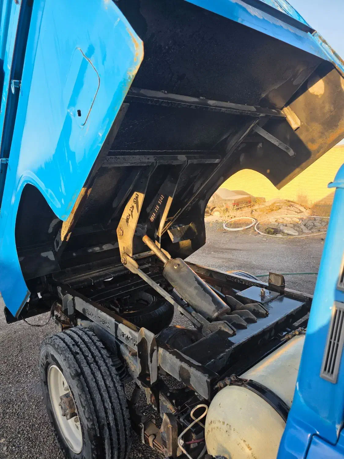 فروش نیسان مدل ۸۷ دوگانه کمپرسی|خودرو سواری و وانت|باسمنج, |دیوار