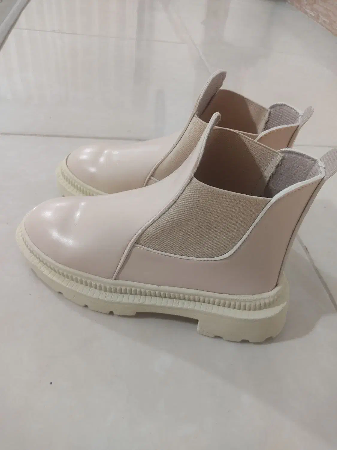 بوت کرم|کیف، کفش، کمربند|نورآباد ممسنی, |دیوار