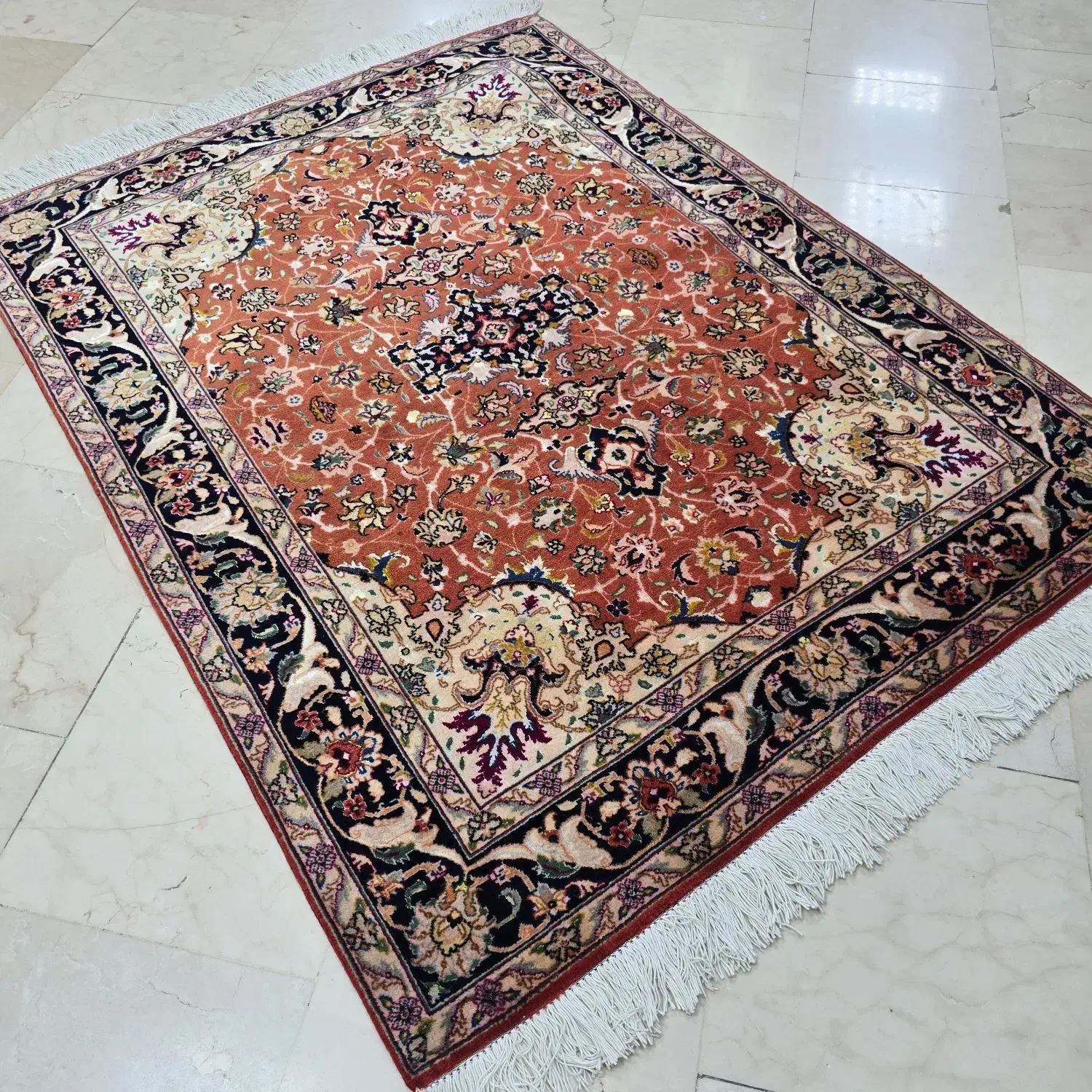 فرش دستباف تبریز زرنیم|فرش|تهران, ونک|دیوار