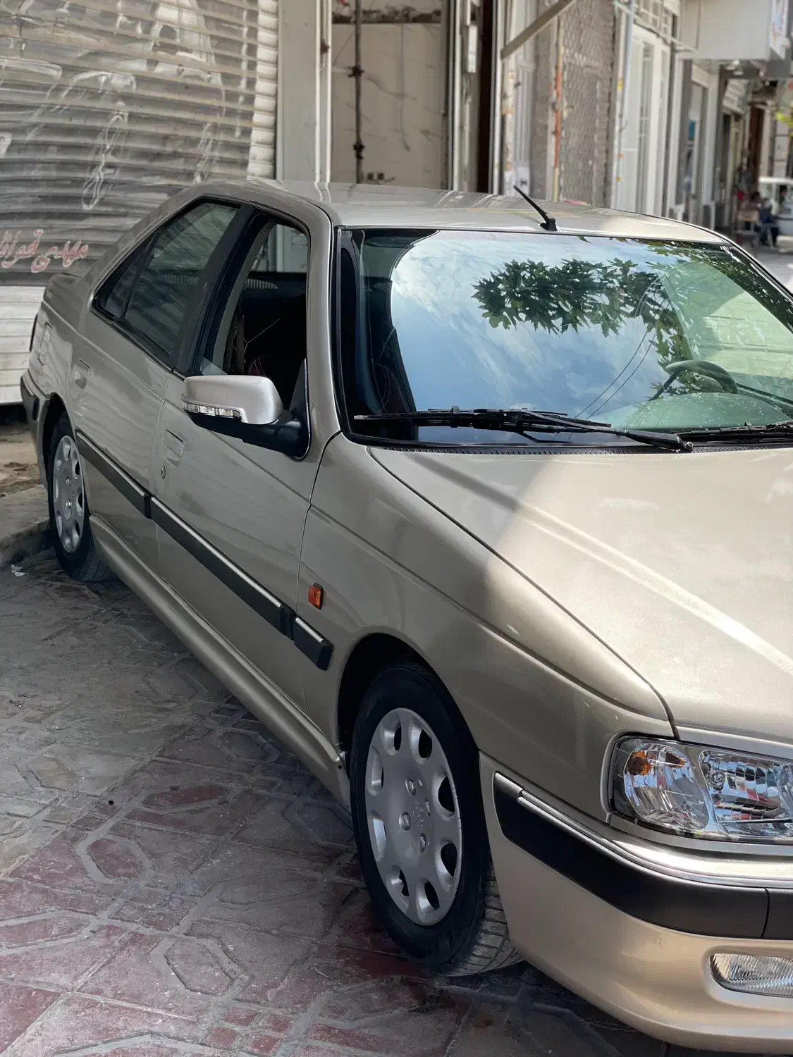 پژو پارس مدل ۸۱|خودرو سواری و وانت|گنبد کاووس, |دیوار