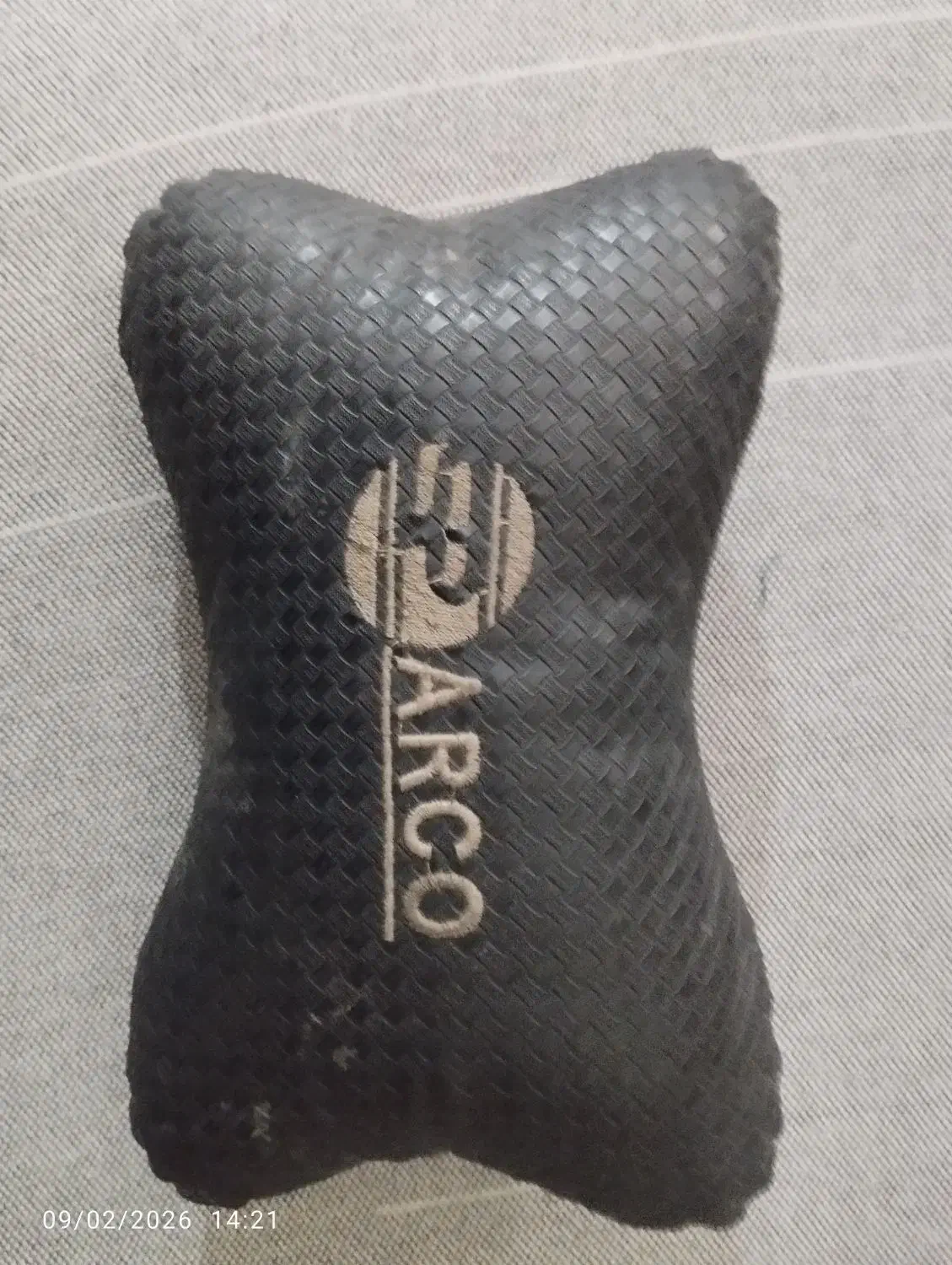 بالشتک پشت گردن|رختخواب، بالش، پتو|بجنورد, |دیوار