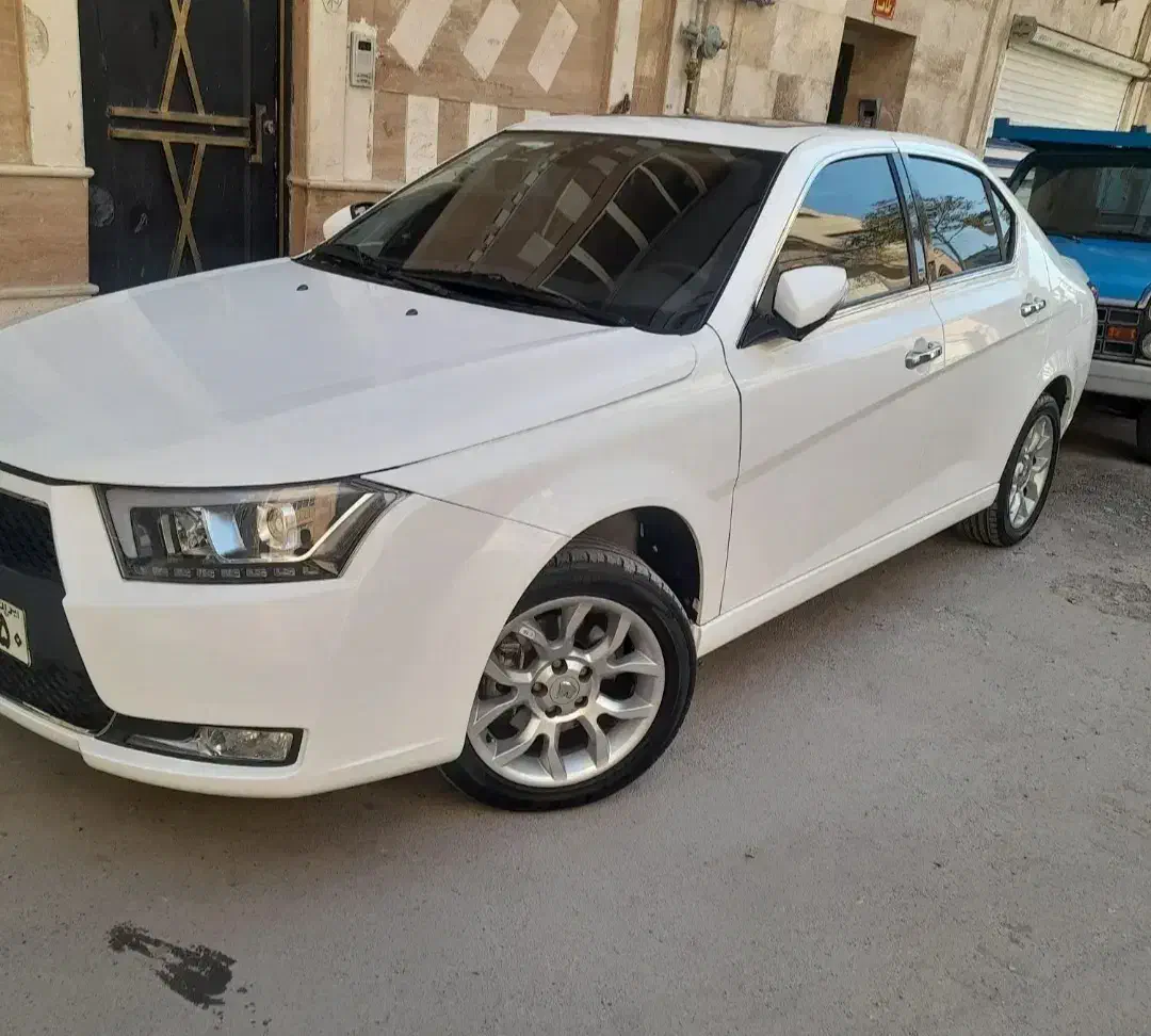 دنا پلاس مدل 98 توربو|خودرو سواری و وانت|کرمانشاه, |دیوار