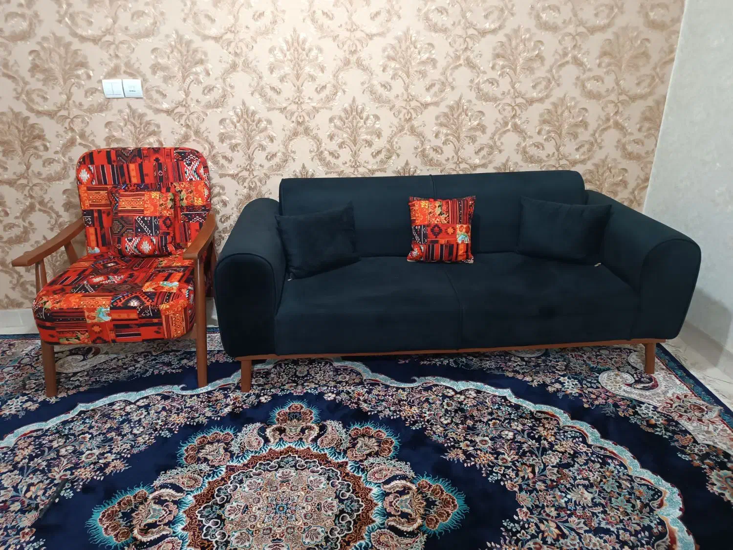 مبل نیم ست 4نفره|مبلمان خانگی و میز عسلی|قدس, شهر‌قدس|دیوار