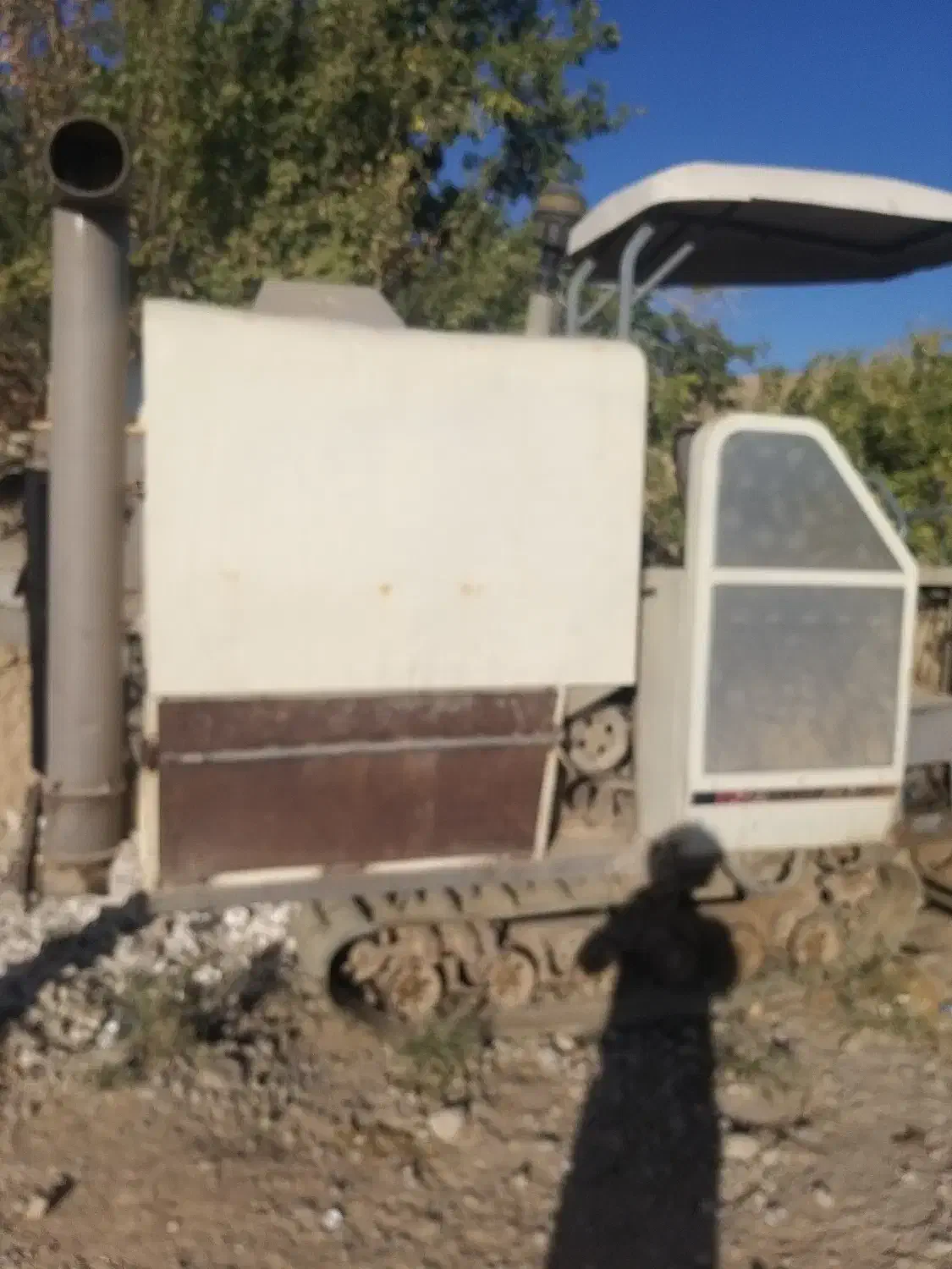 فوتون|خودرو سنگین|اسفراین, |دیوار