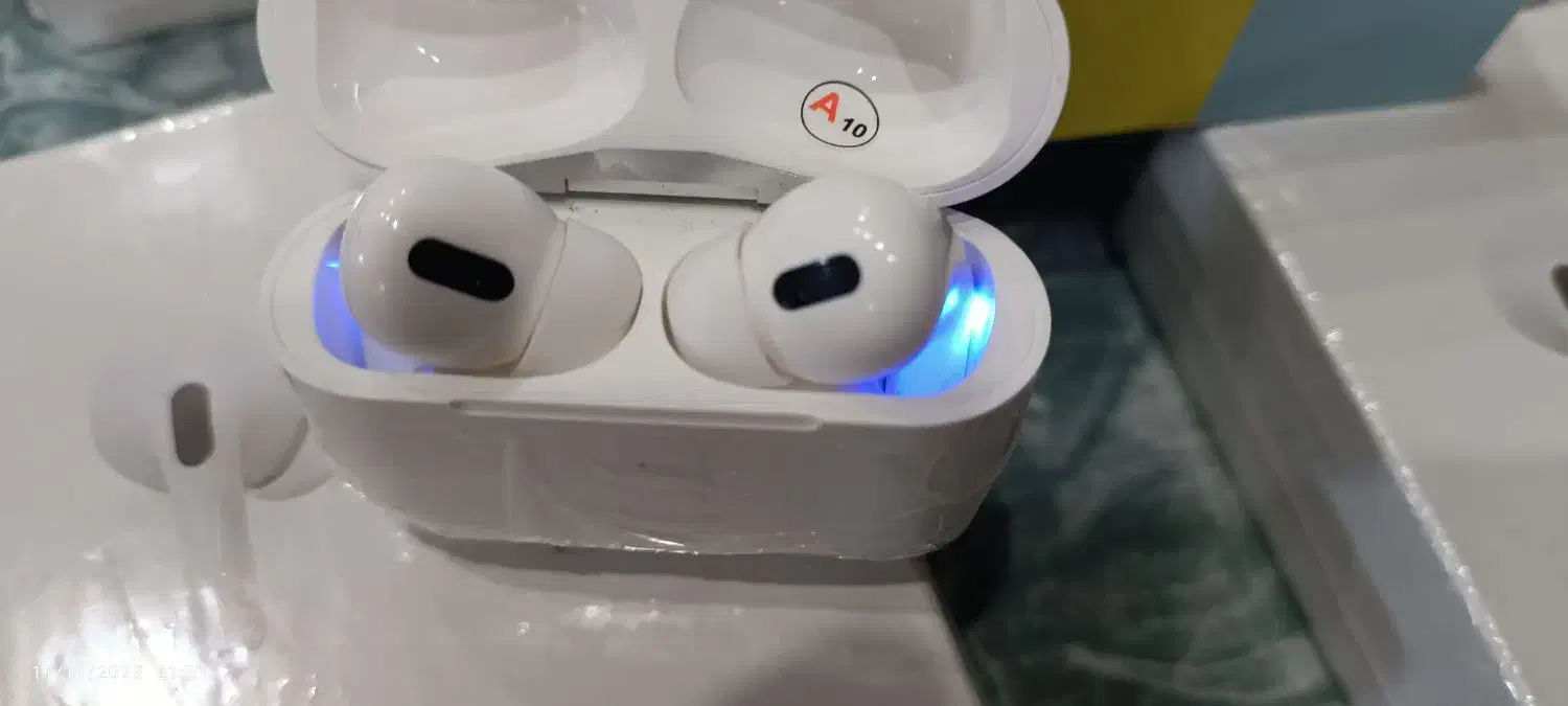 فروش ایرپاد پرو 2 طرح اپل با 8 ساعت شارژ دهی بالا|لوازم جانبی موبایل و تبلت|کاشان, لتحر|دیوار