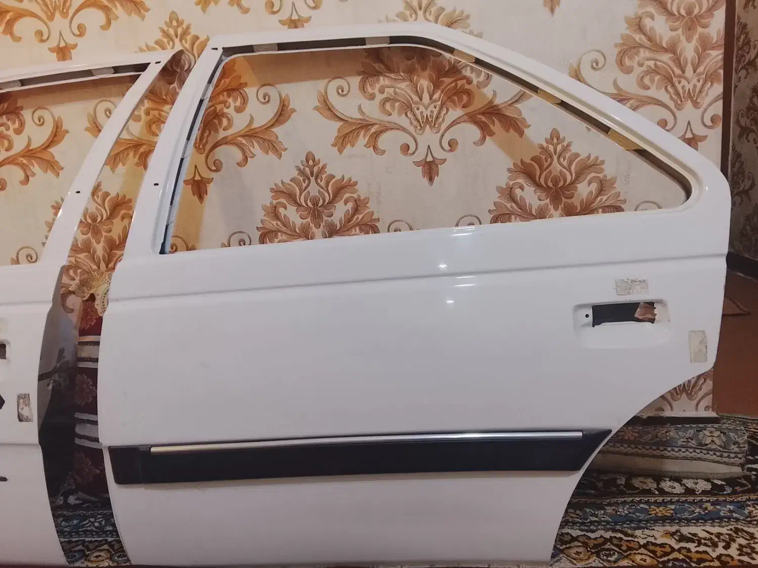 گلگیرودو درب پژوپارس سفیدسمت راننده402|قطعات یدکی و لوازم جانبی|اهواز, کوی مهدیس|دیوار