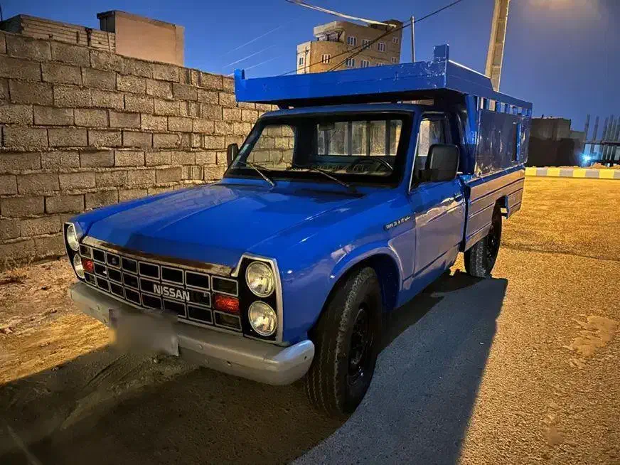 نیسان۸۴تناژ پایین|خودرو سواری و وانت|مشگین شهر, |دیوار