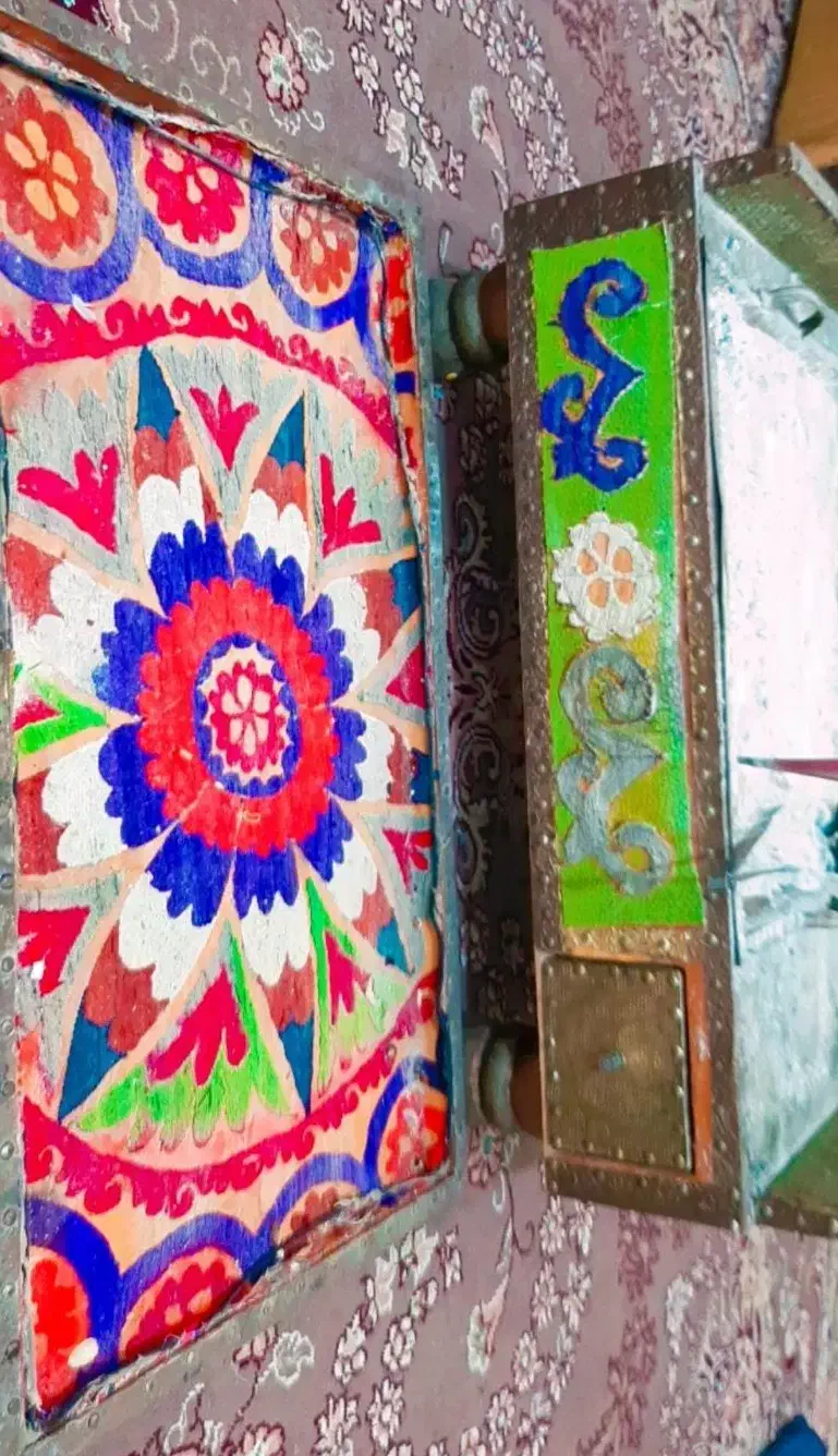 منقل کویتی|کلکسیون اشیاء عتیقه|اهواز, باغ شیخ|دیوار