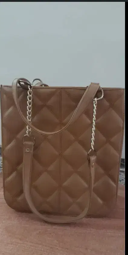 کیف|کیف، کفش، کمربند|بروجرد, |دیوار