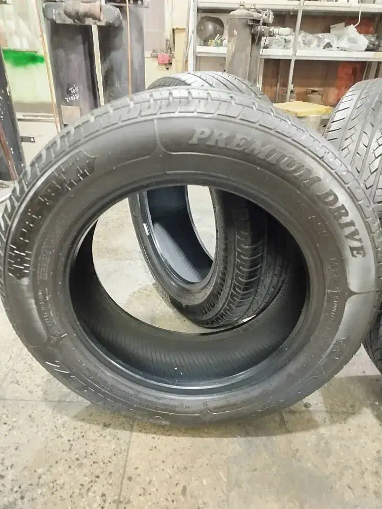 لاستیک 15*65*185پژو|قطعات یدکی و لوازم جانبی|تهران, والفجر (افسریه)|دیوار