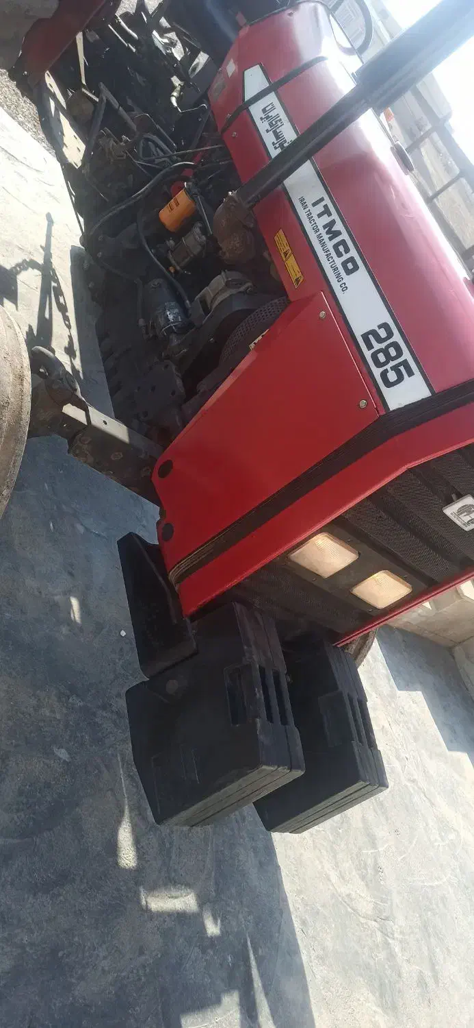 تراکتور ۲۸۵ خشک عتیقه واقعی|خودرو سنگین|کرمانشاه, |دیوار