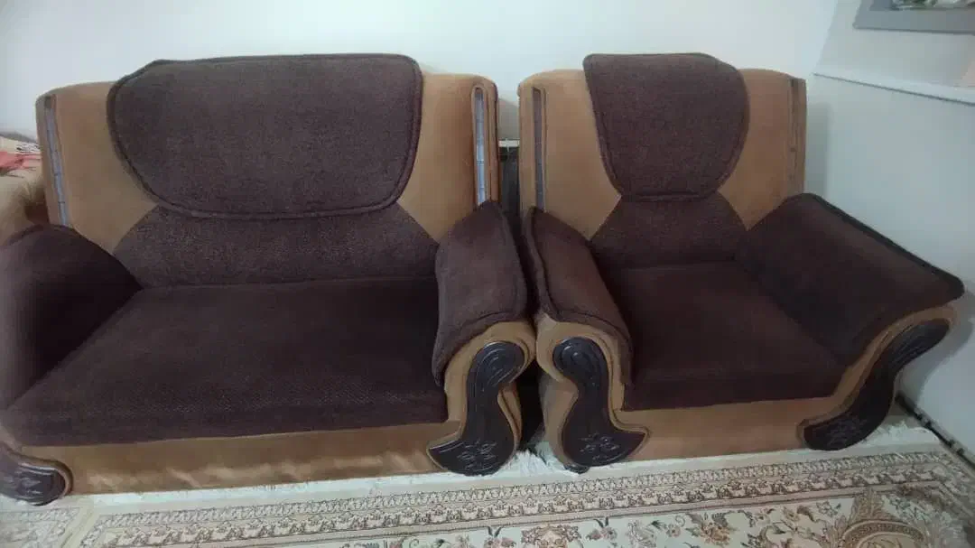 مبل ۹نفره سالم|مبلمان خانگی و میز عسلی|پارس‌آباد, |دیوار