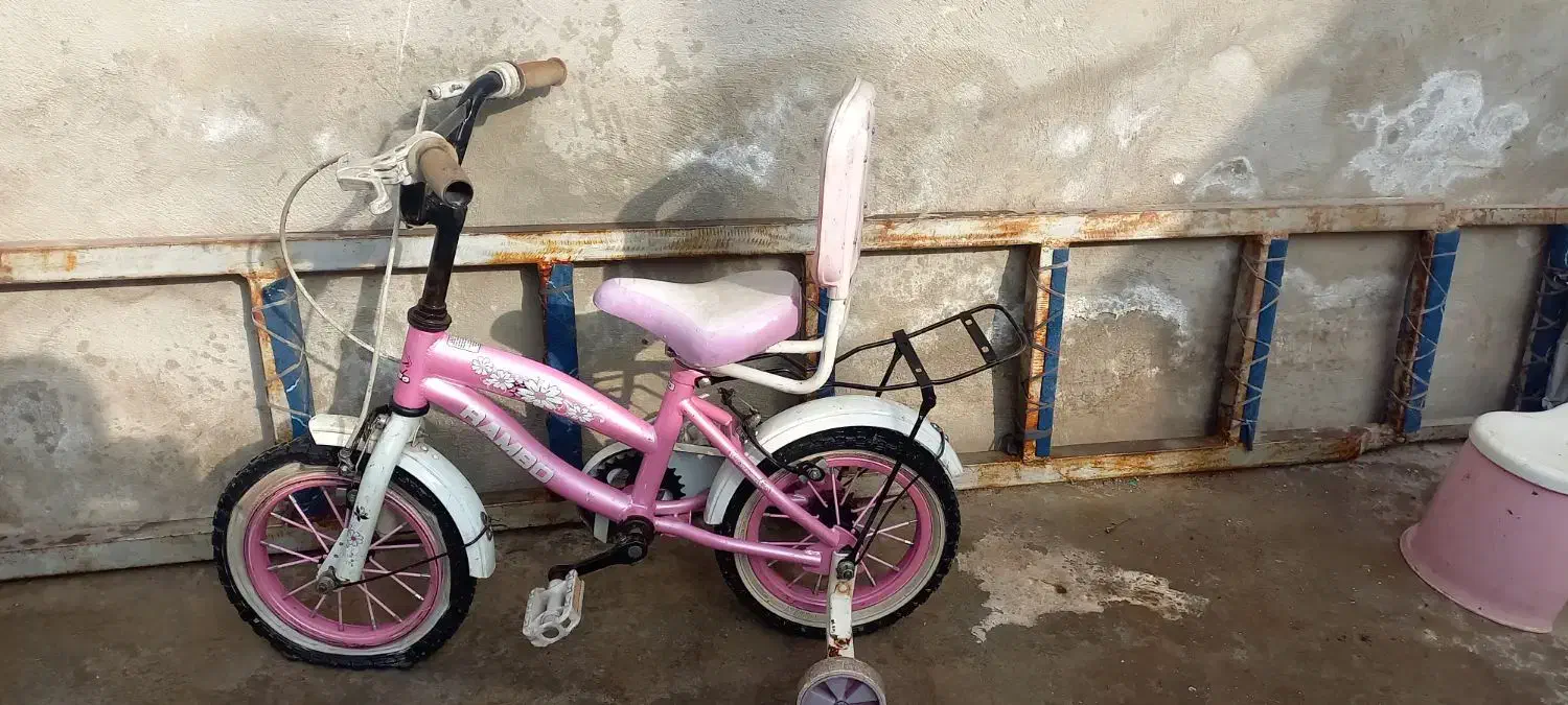 دوچرخه|دوچرخه، اسکیت، اسکوتر|پاکدشت, حصار امیر|دیوار