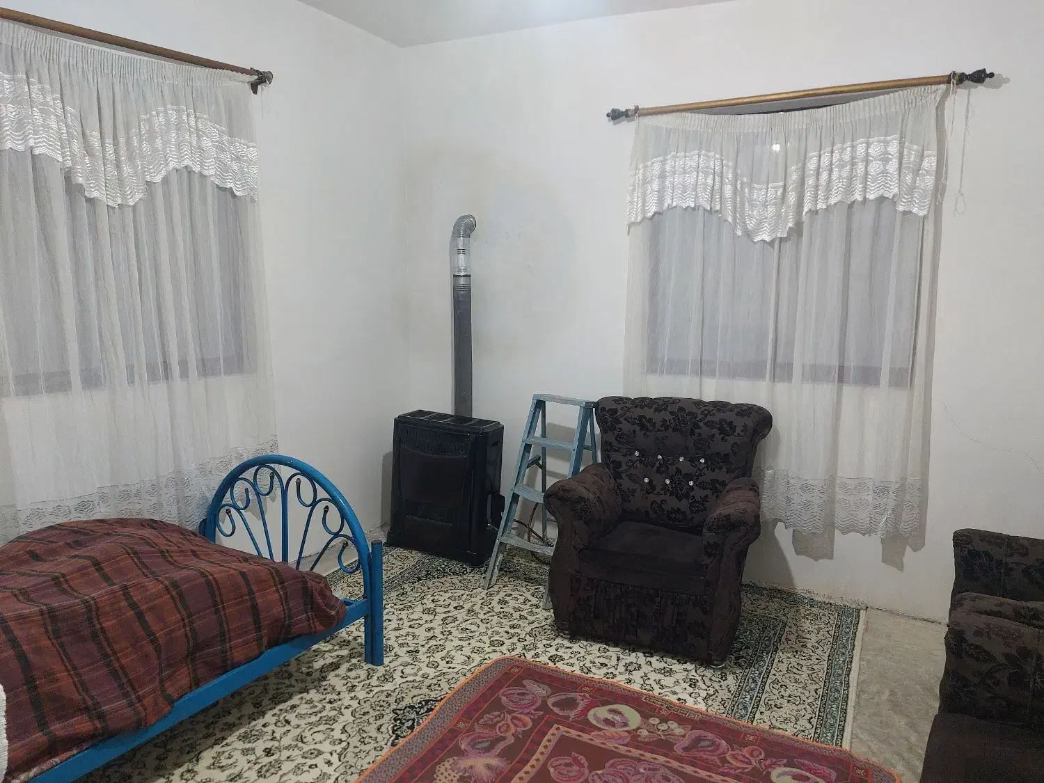 سیاهمزگی را بایدزیست...|فروش خانه و ویلا|شفت, |دیوار