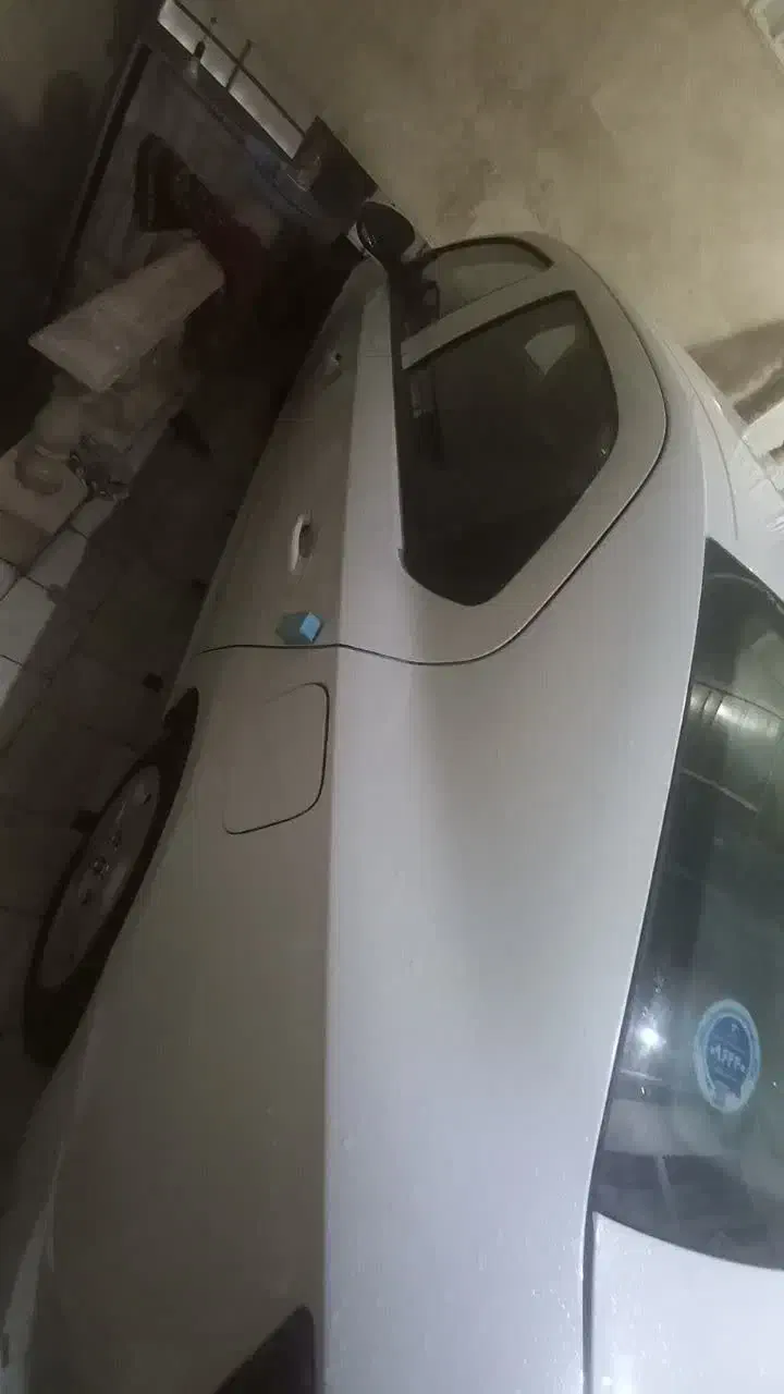 تارا سفید کم کار|خودرو سواری و وانت|قم, شهدا|دیوار