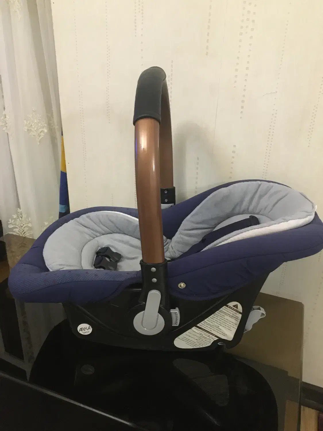 کریر|کالسکه و لوازم جانبی|تبریز, |دیوار