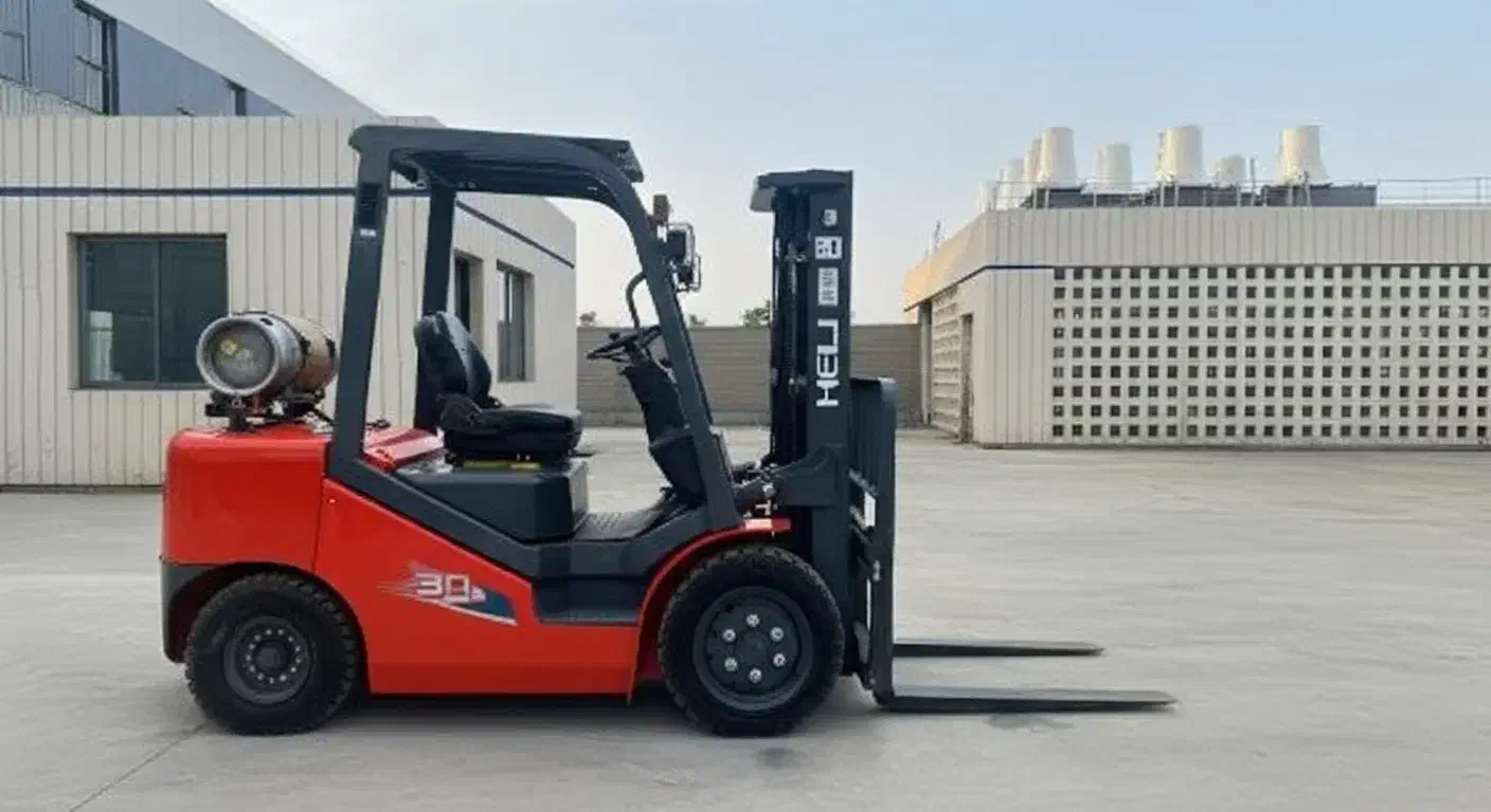 فروش لیفتراک ۳ تن|ماشینآلات صنعتی|تهران, طرشت|دیوار