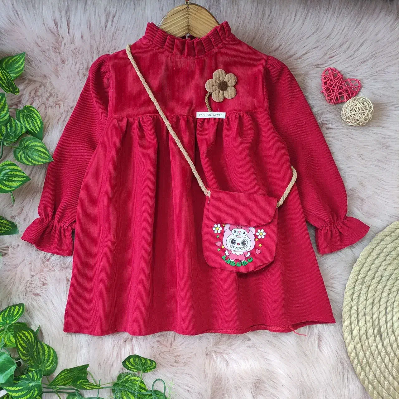 پیراهن یلدایی|لباس|قائن, |دیوار