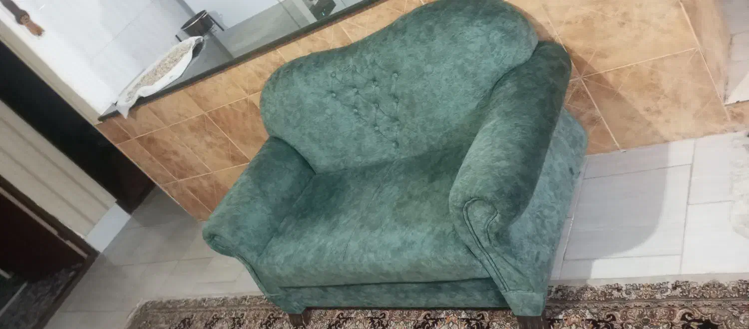 مبل چهار نفره|مبلمان خانگی و میز عسلی|تربت جام, جامی|دیوار