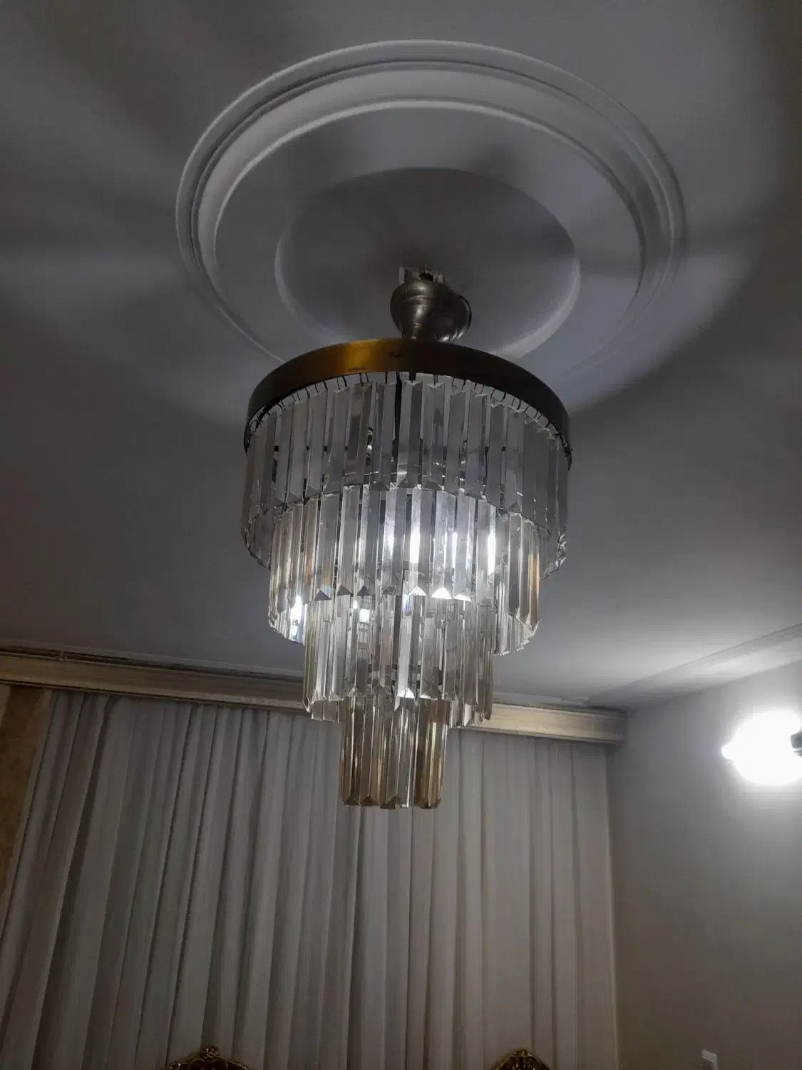 لوستر|لوستر و چراغ آویز|ری, شهرک نظامی|دیوار