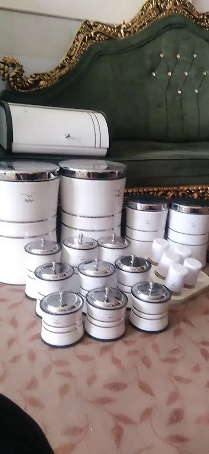 اورانوس|ظروف نگهدارنده، پلاستیکی، یک‌بارمصرف|قم, شهر قائم|دیوار