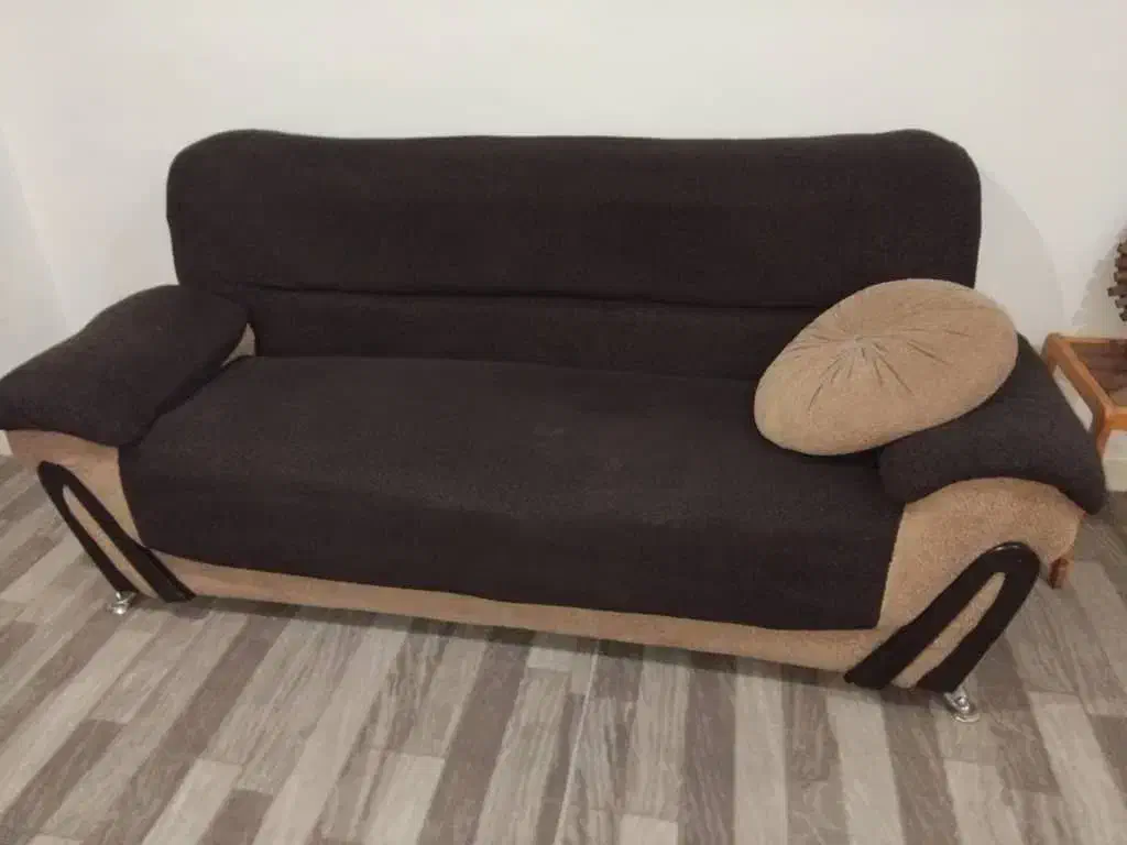 مبل ۷ نفره فروش فوری|مبلمان خانگی و میز عسلی|ساری, |دیوار