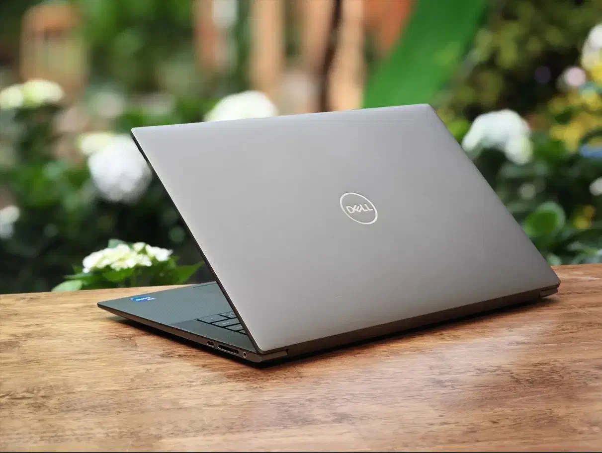 غول دنیای  لپ تاپ، Dell Precision 5570|رایانه همراه|دزفول, |دیوار