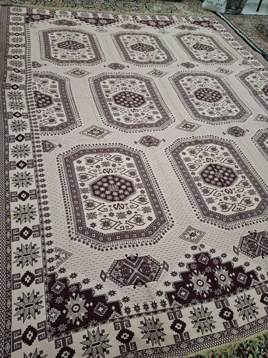 روفرشی|روفرشی|مشهد, کوی ولیعصر|دیوار