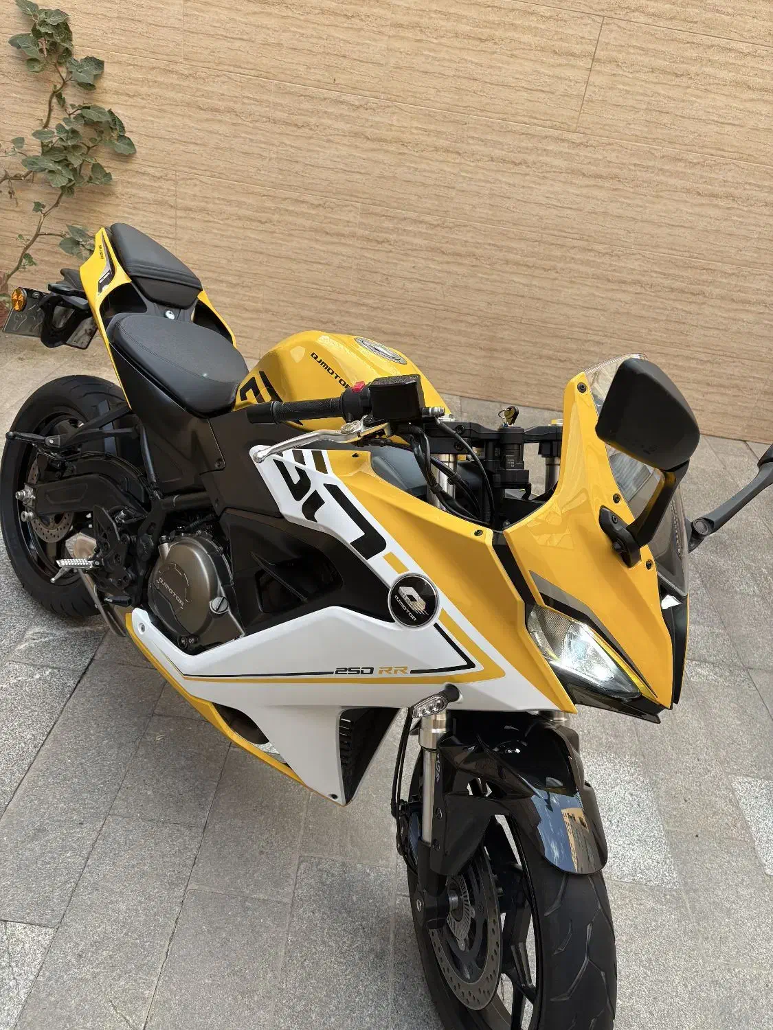 کیوجی srk 250 rr رنگ خاص و کمیاب|موتورسیکلت|گلستان (تهران), |دیوار