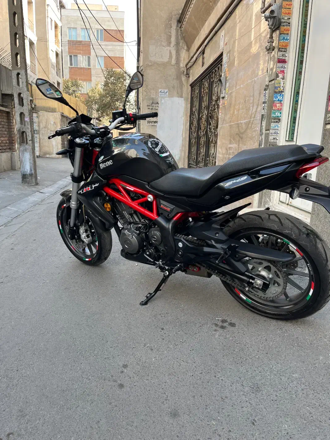 بنلی۳۰۰ بنلی۲۵۰دوسیلندر|موتورسیکلت|تهران, گمرک|دیوار