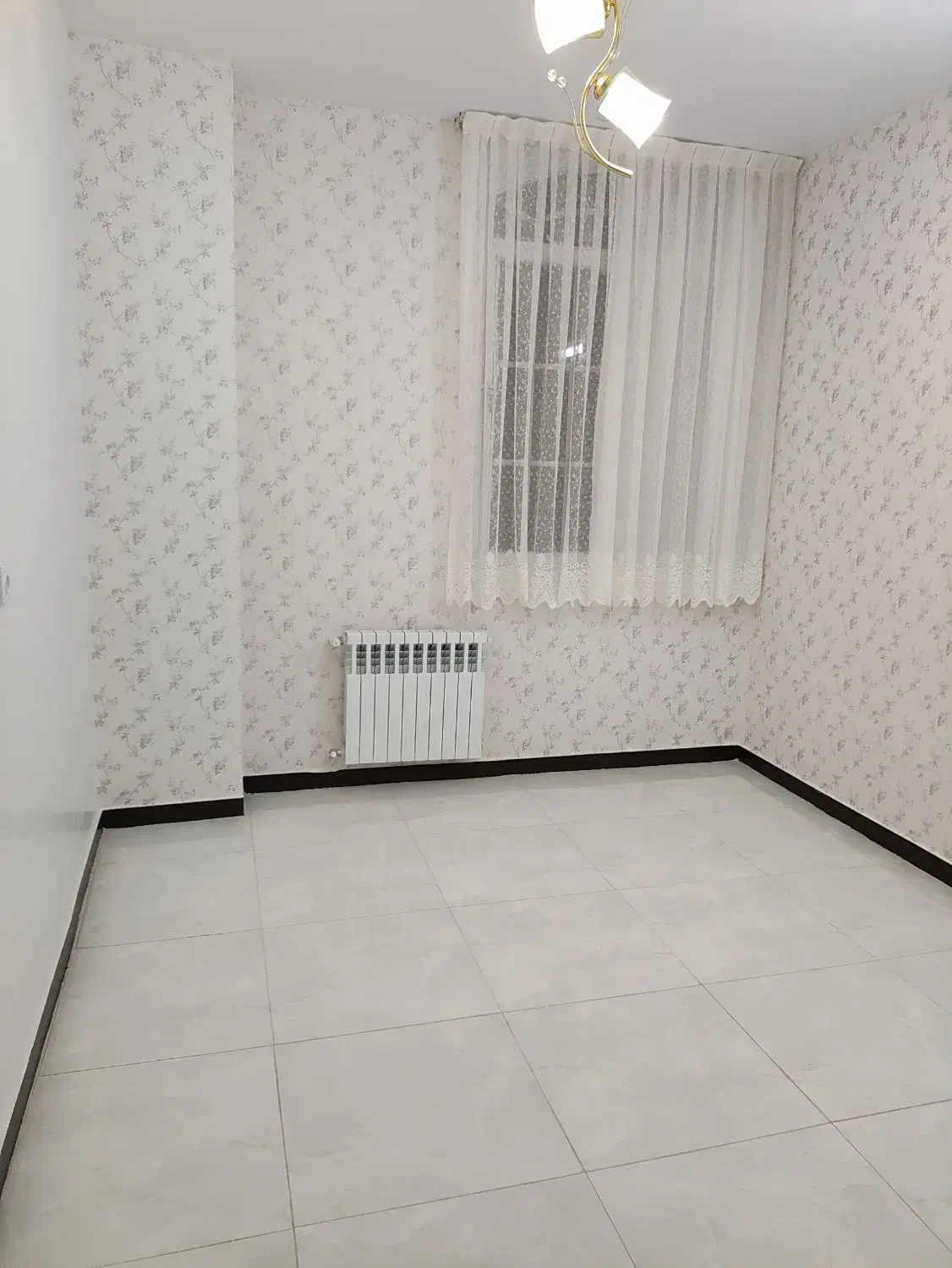آپارتمان ۱۱۰ متری / استثنایی/ مهندسی ساز /اباذر|فروش آپارتمان|تهران, مهران|دیوار