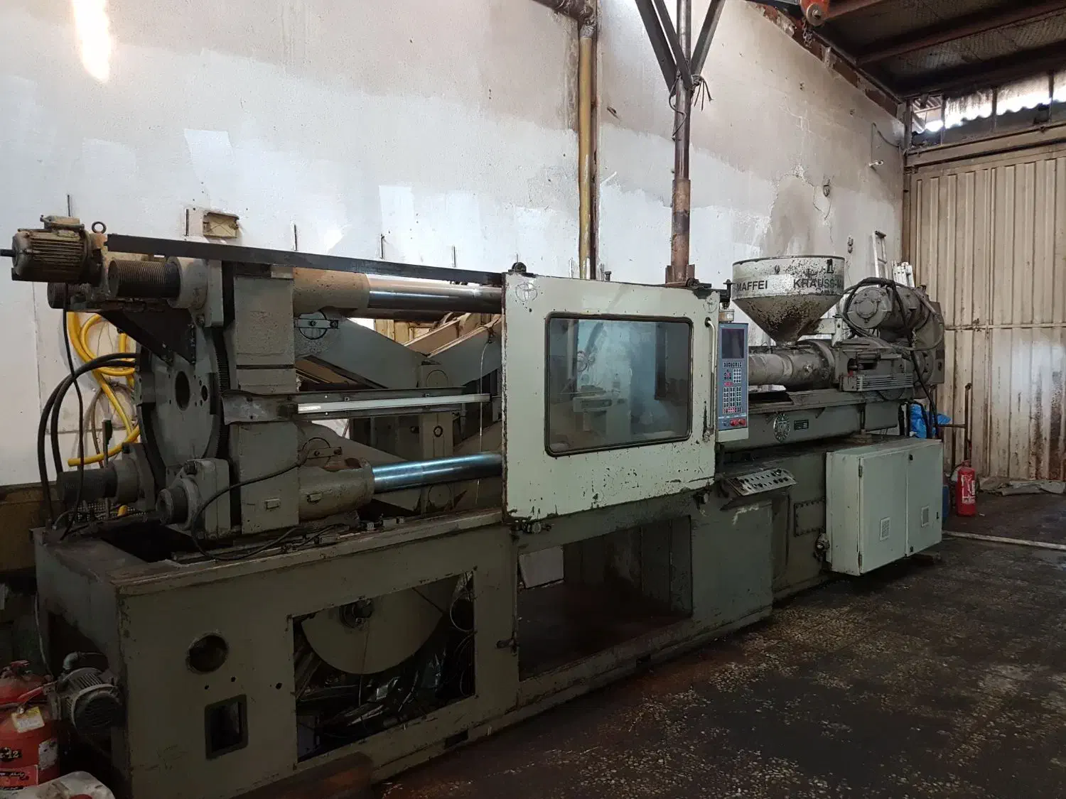 دستگاه تزریق پلاستیک ۸۰۰ گرمی|ماشینآلات صنعتی|پاکدشت, خاتون آباد|دیوار