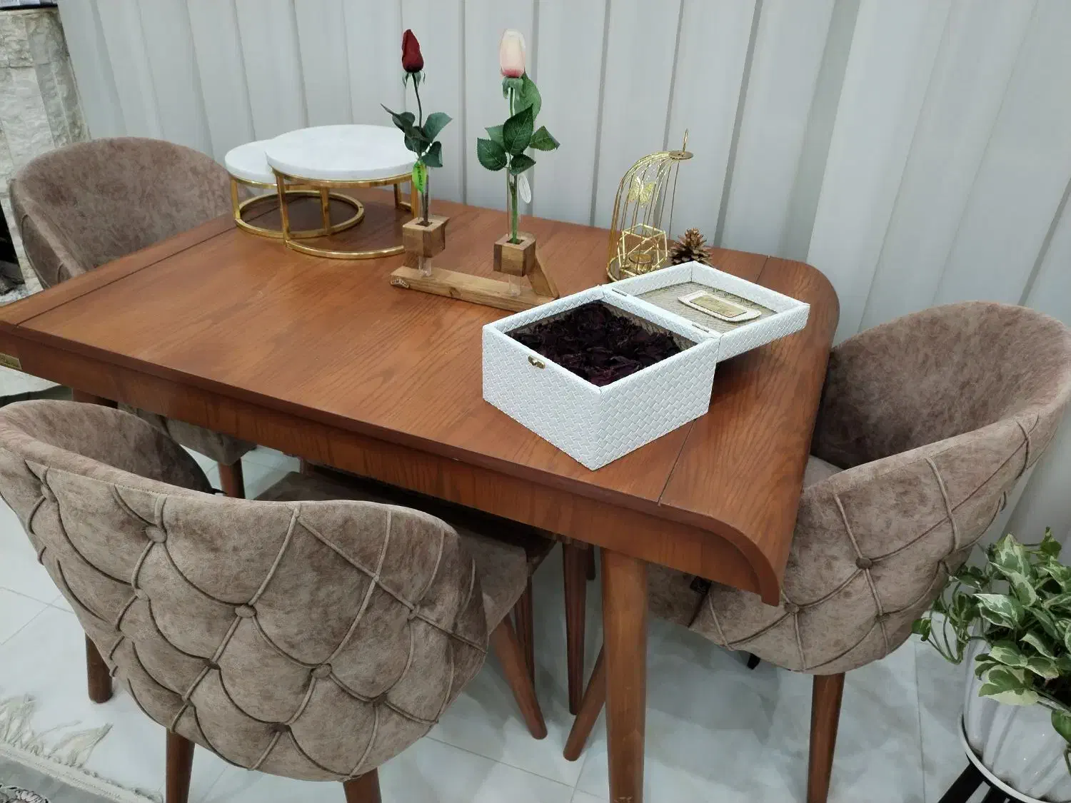 میز ناهارخوری 4نفره|میز و صندلی غذاخوری|سبزوار, قصبه اب یمین|دیوار