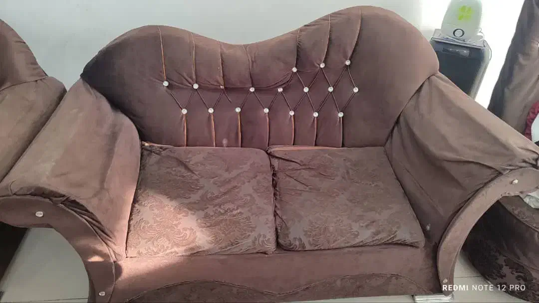 مبل رایگان|مبلمان خانگی و میز عسلی|لنجان, |دیوار