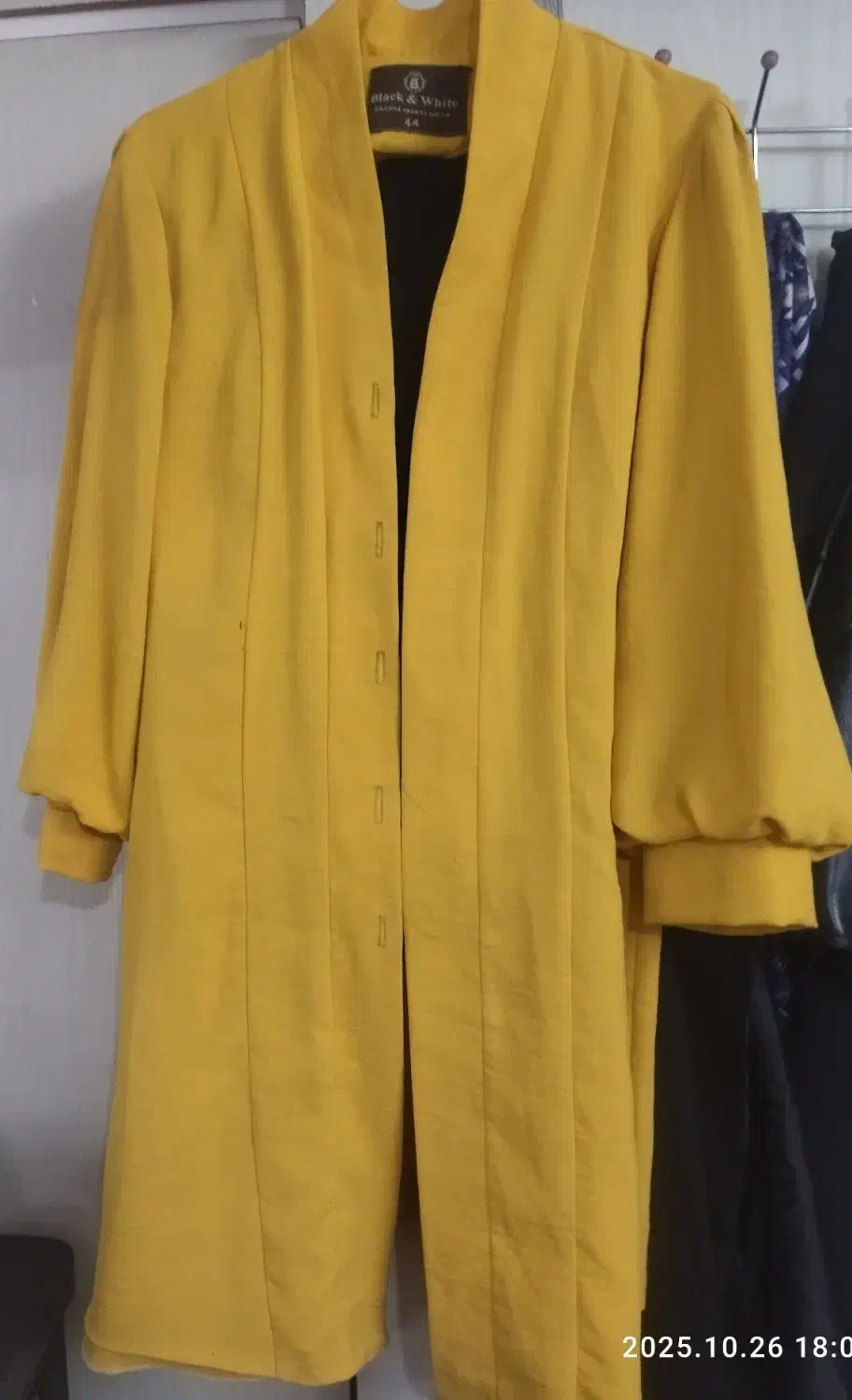 دامن نونو|لباس|سبزوار, غرب نیروگاه|دیوار