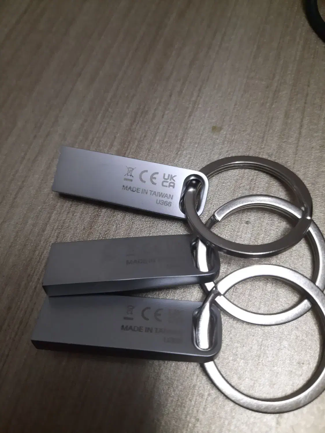 فلش تایوانی ۳۲ گیگ آکبند|لوازم جانبی موبایل و تبلت|تهران, جمهوری|دیوار