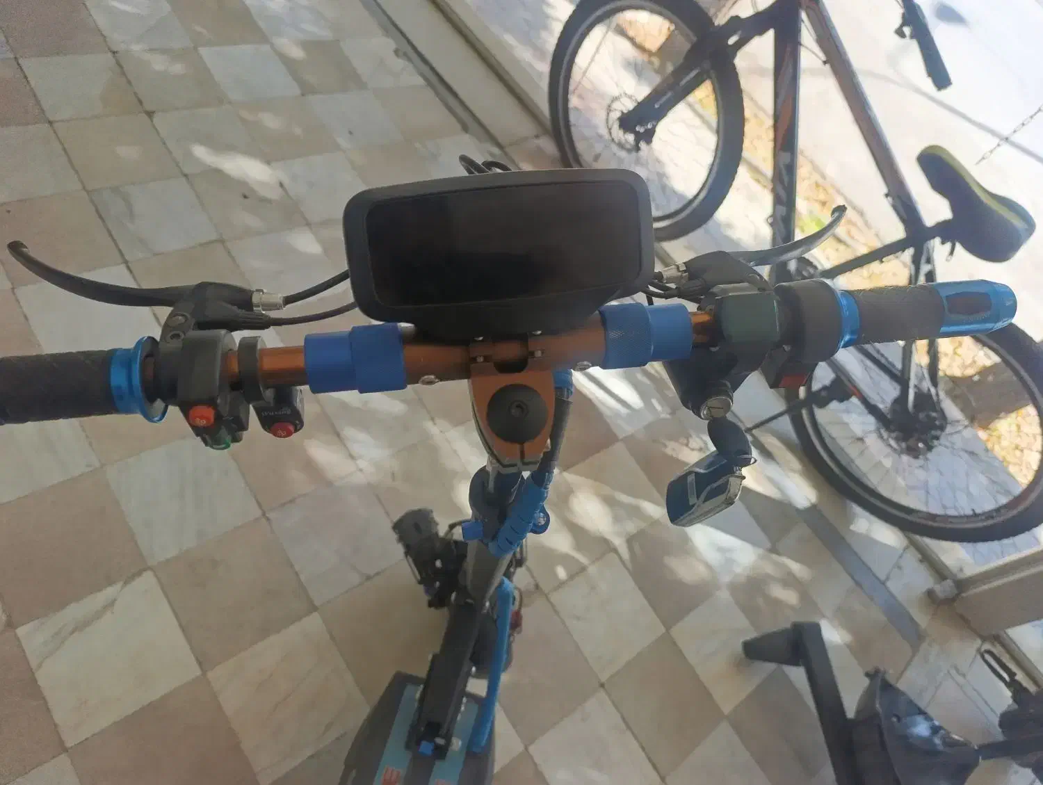 اسکوتر برقی مانیتور بزرگ|دوچرخه، اسکیت، اسکوتر|مبارکه, |دیوار