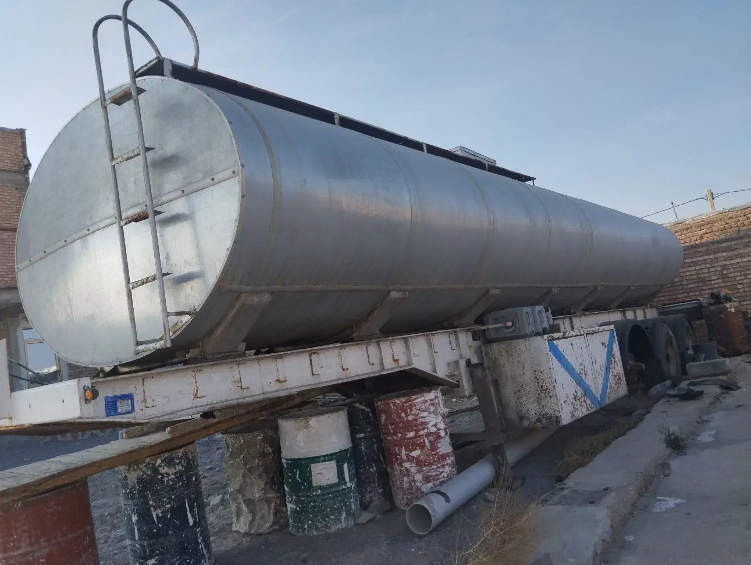 تانکر فلاکس دار|خودرو سنگین|خسروشاه, |دیوار