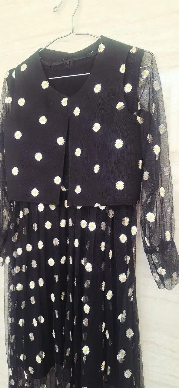 کراس کردی|لباس|جوانرود, |دیوار